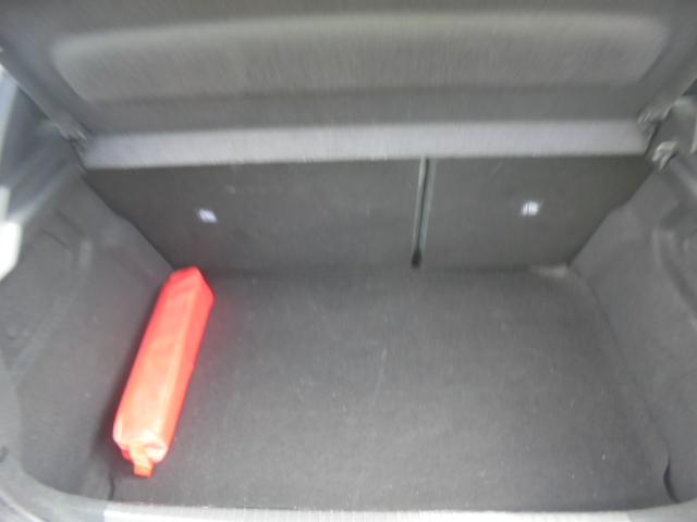 Foto Opel Corsa 11