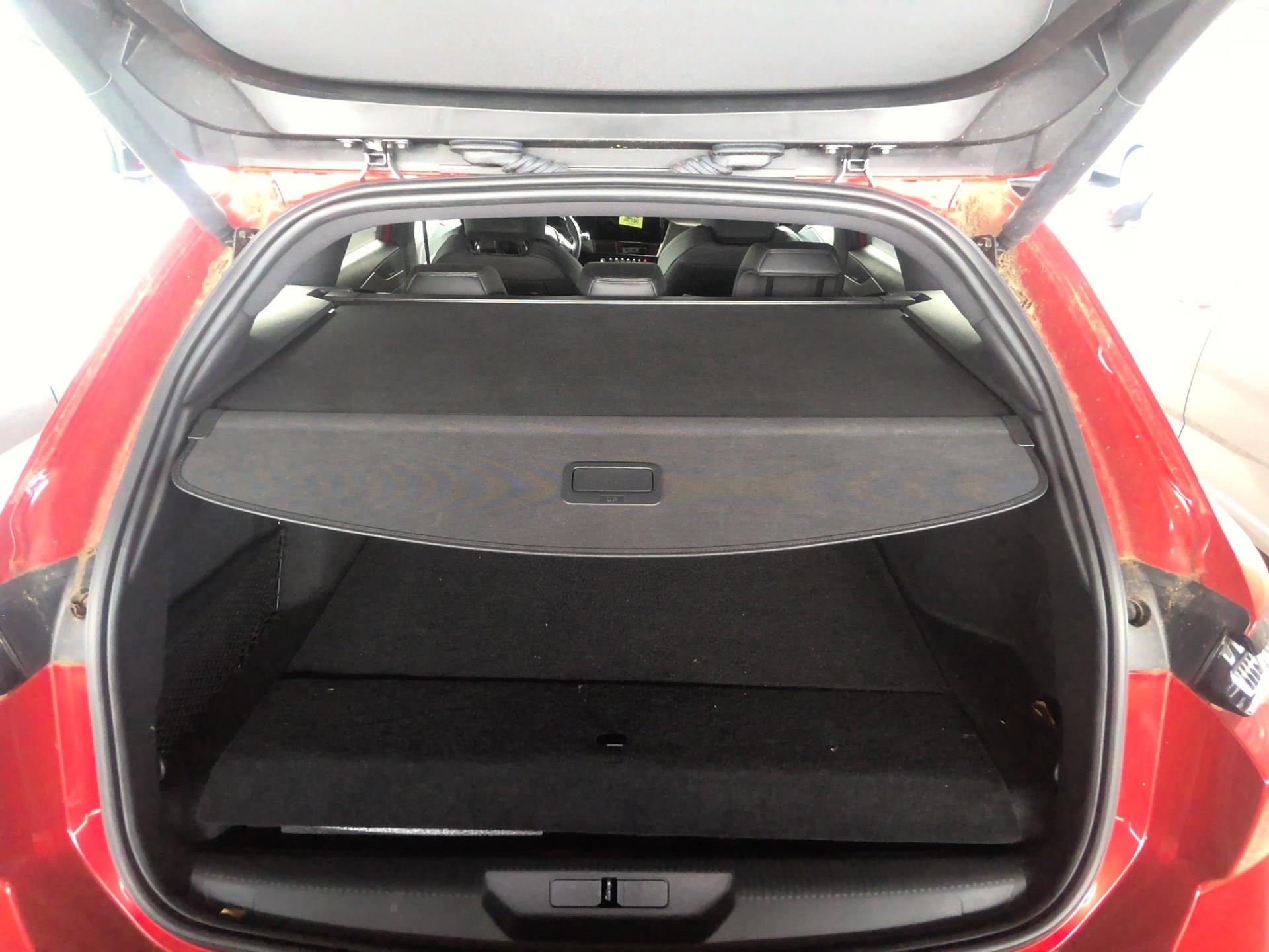 Peugeot 308 SW Plug-in Hybrid 195 ch e-DCS7 GT 2024