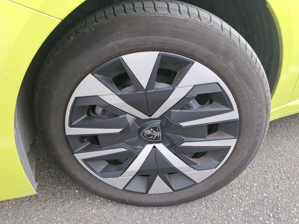 Peugeot 208 Hybrid 110 ch e-DCS6 Style 2025