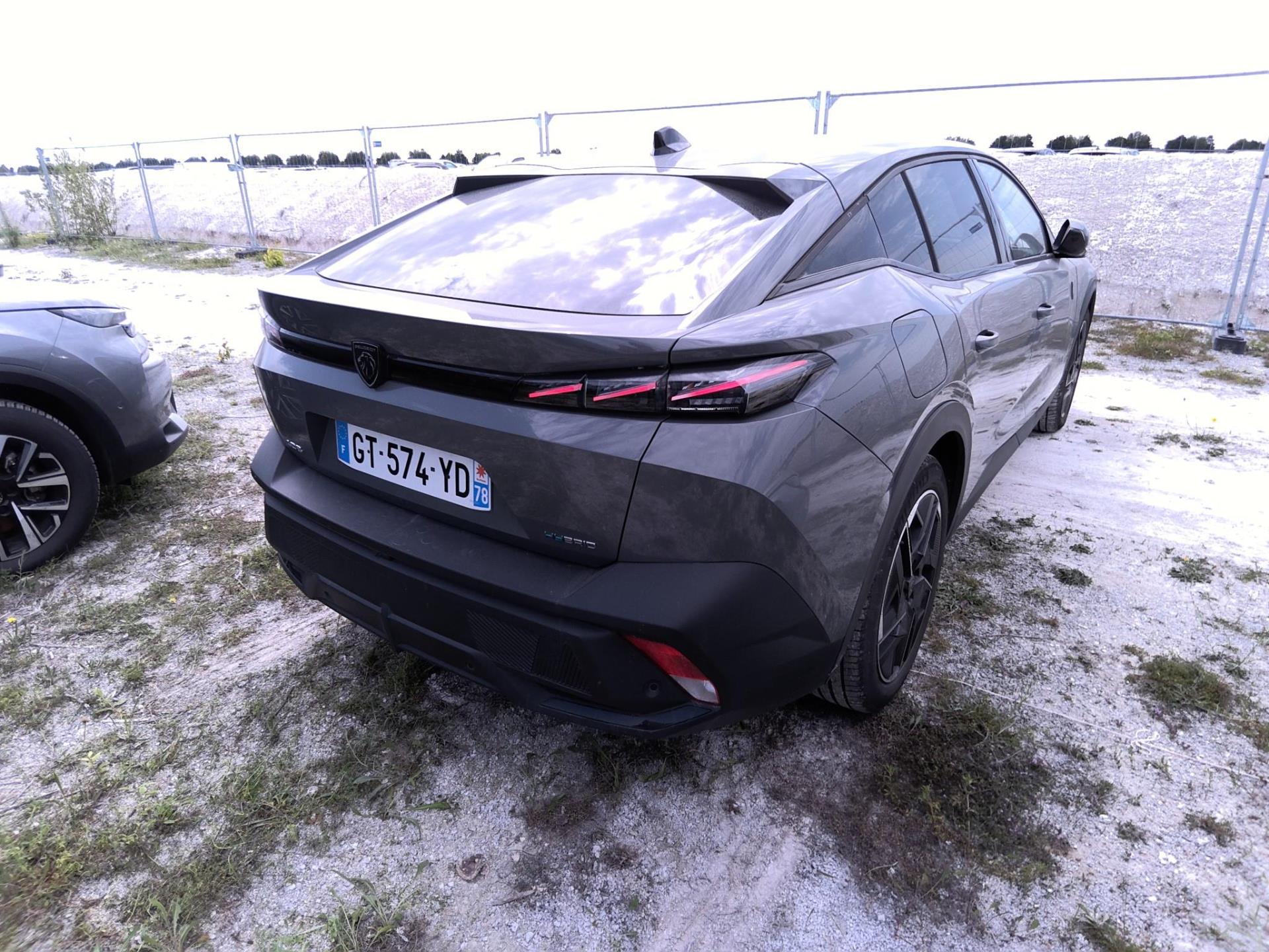 Peugeot 408 PHEV 225 e-EAT8 GT 2024