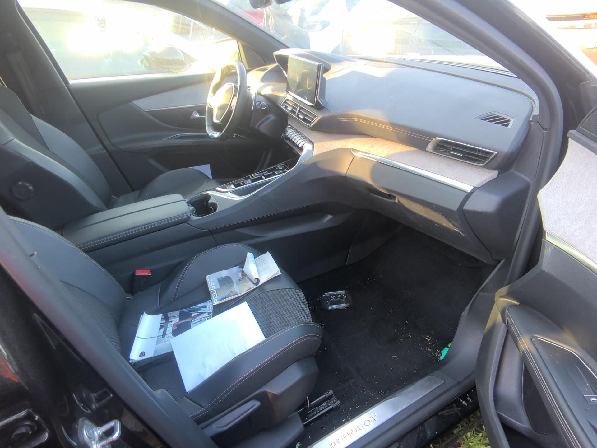 Peugeot 5008 BlueHDi 130ch S&S EAT8 GT 2023