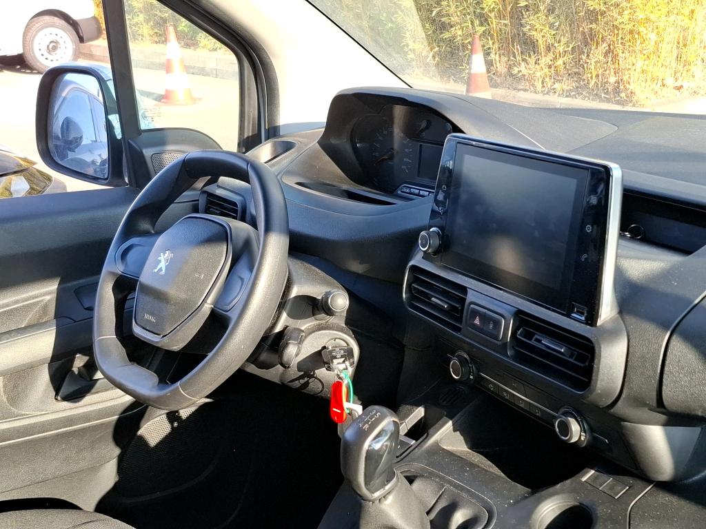 Peugeot PARTNER FOURGON LONG 950 KG BLUEHDI 100 S&S BVM5 PREMIUM 2021