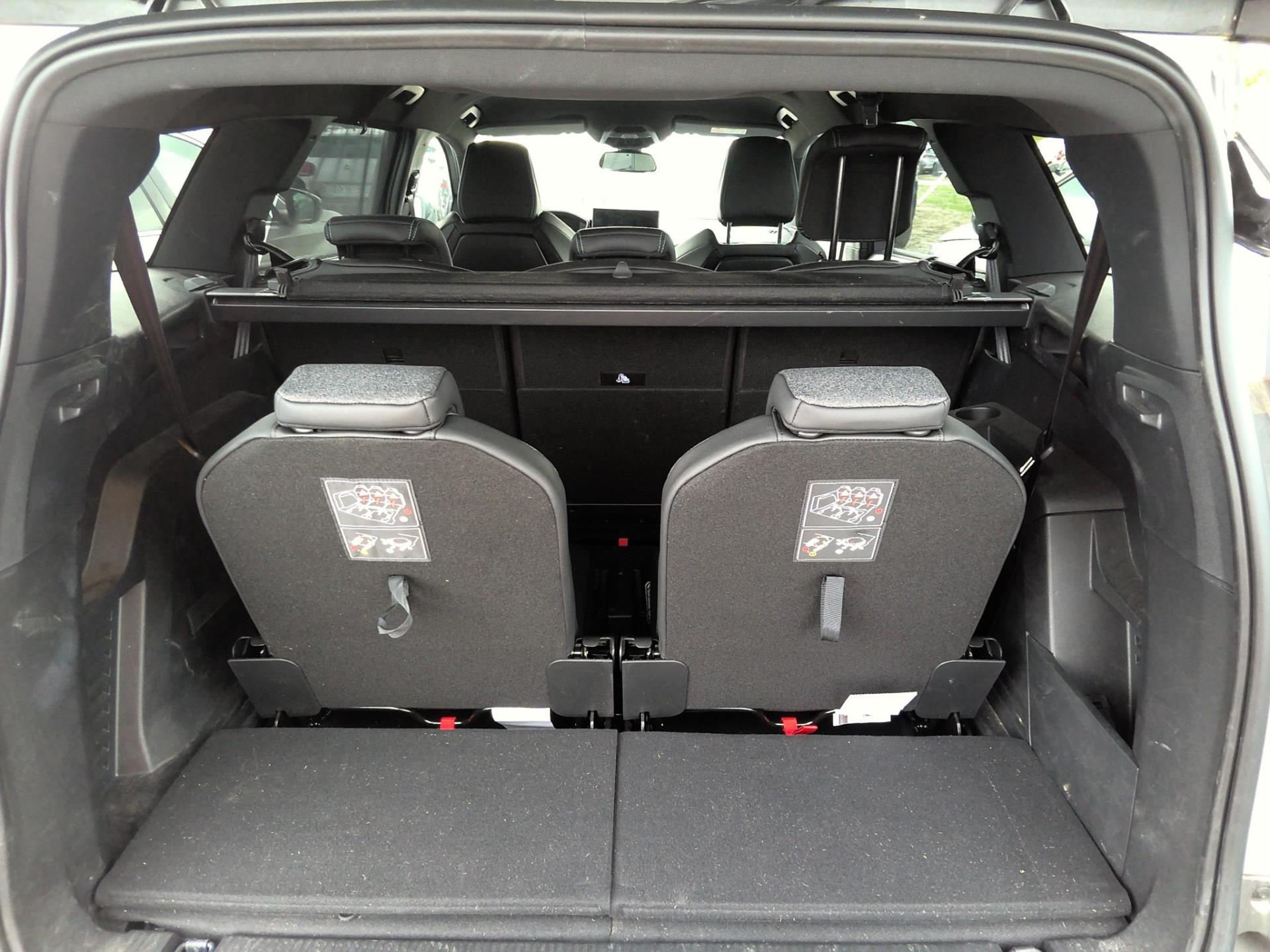 Peugeot 5008 Hybrid 136 e-DCS6 Allure Pack 2023