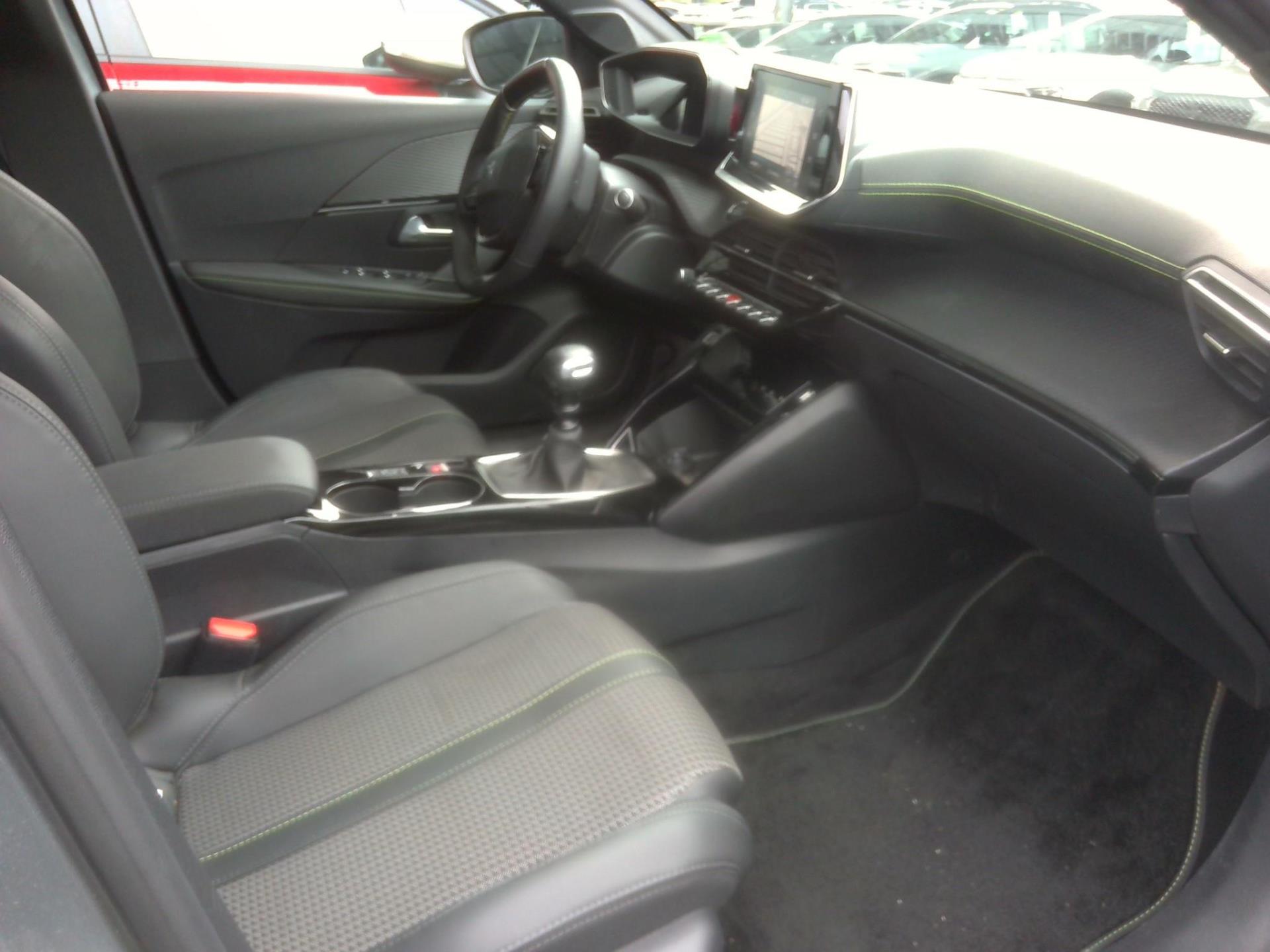 Peugeot 208 PureTech 100 S&S BVM6 GT 2023