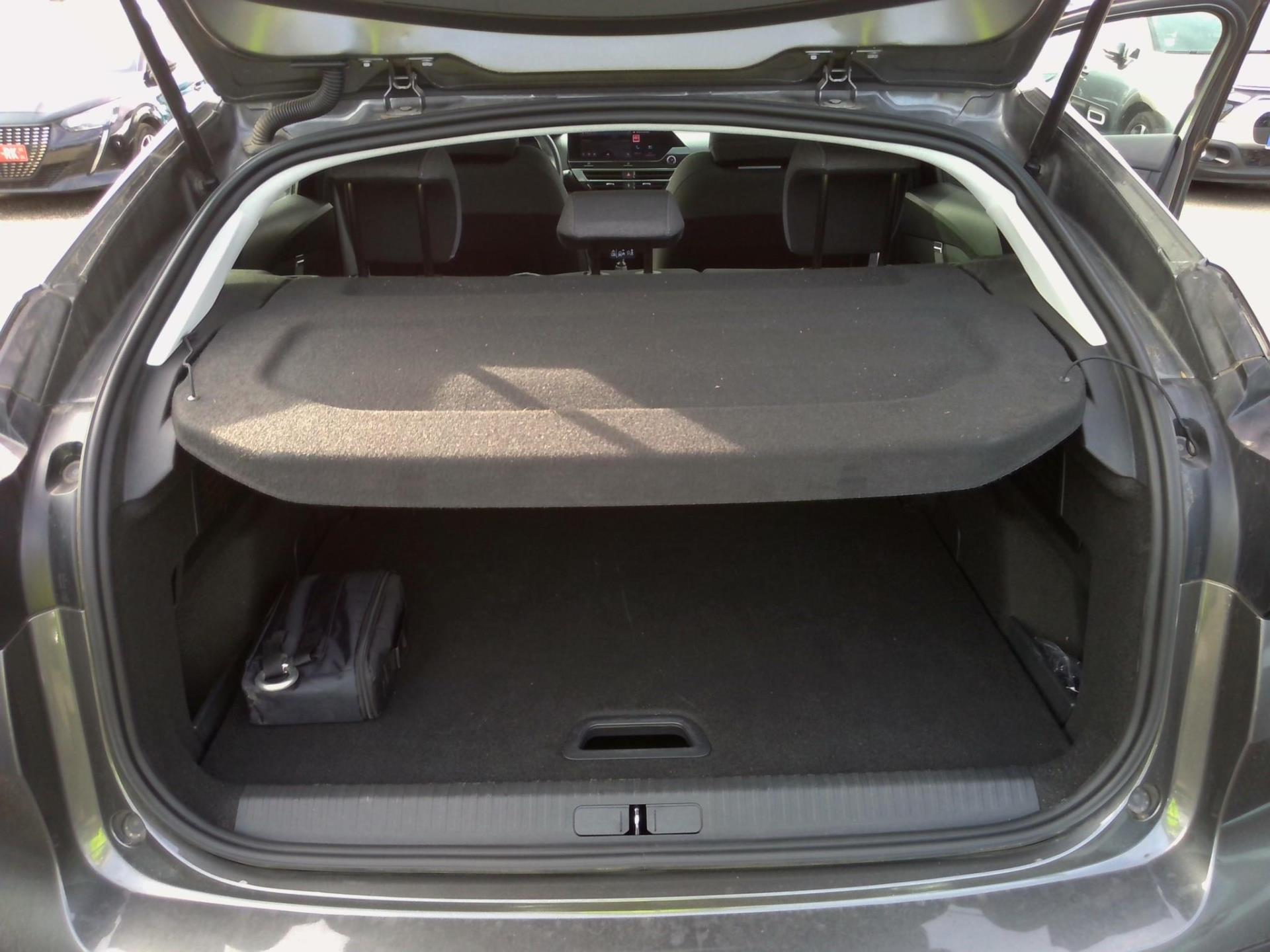 Citroen C4 PureTech 130 S&S BVM6 Shine 2023