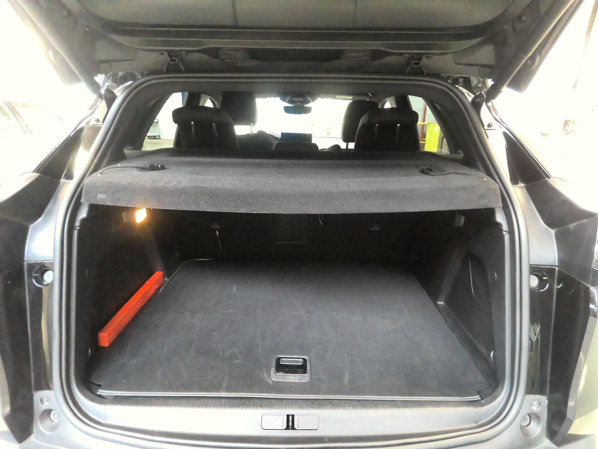 Peugeot 3008 Hybrid4 300 e-EAT8 GT Pack 2022