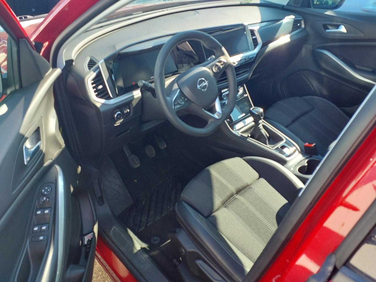 Foto Opel Grandland 11