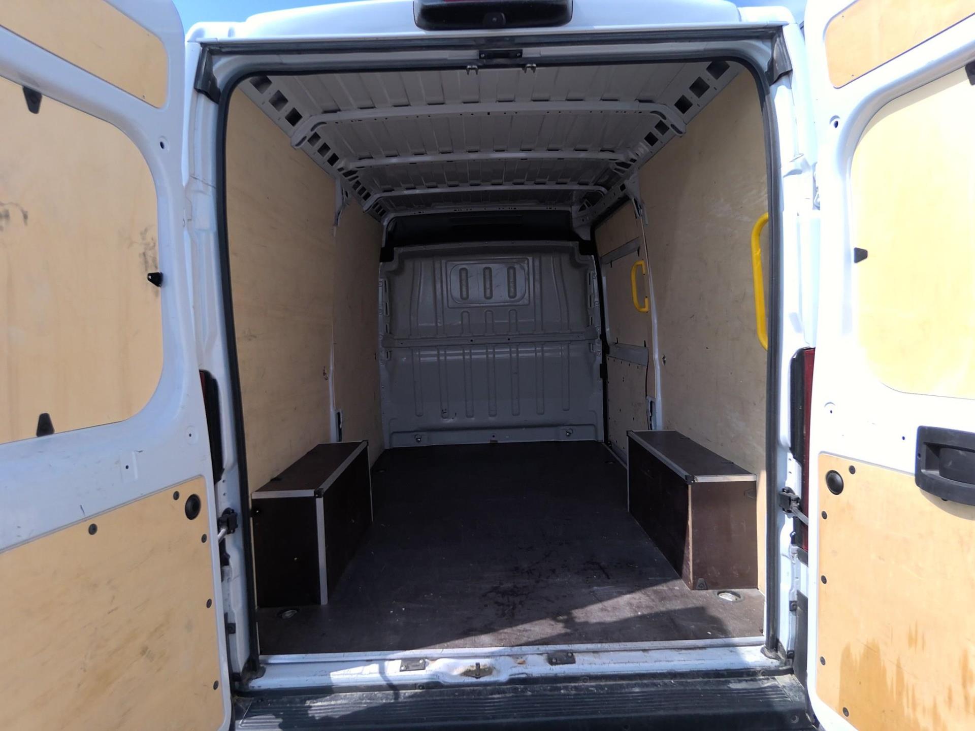 Citroen JUMPER FGN 33 L2H2 120 S&S BVM6  2024