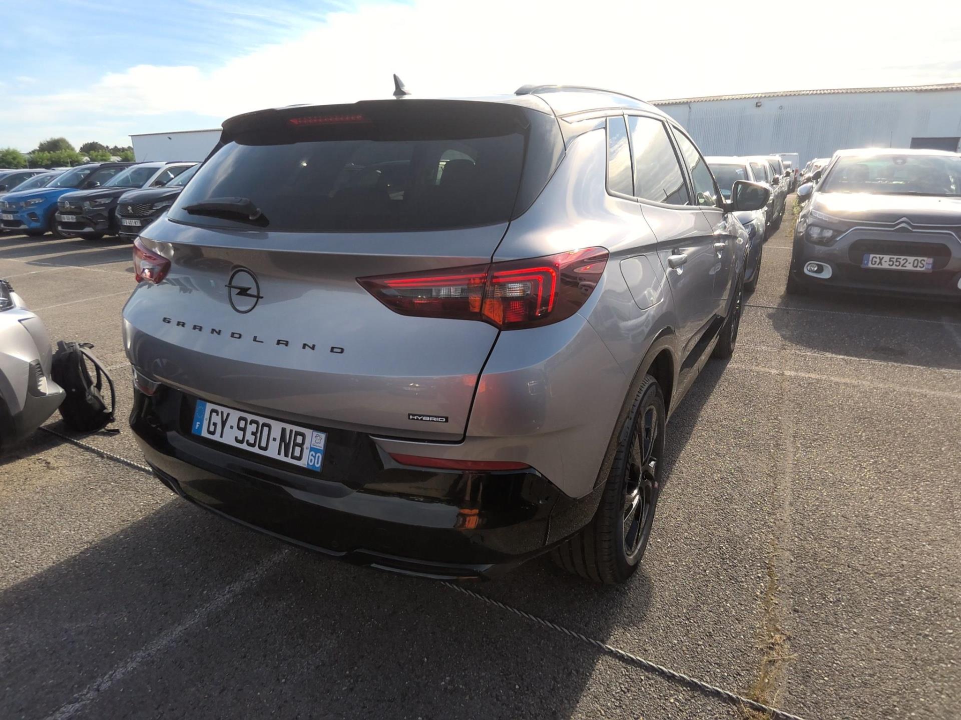 Opel Grandland 1.2 Turbo Hybrid 136 ch e-DCT6 GS 2024