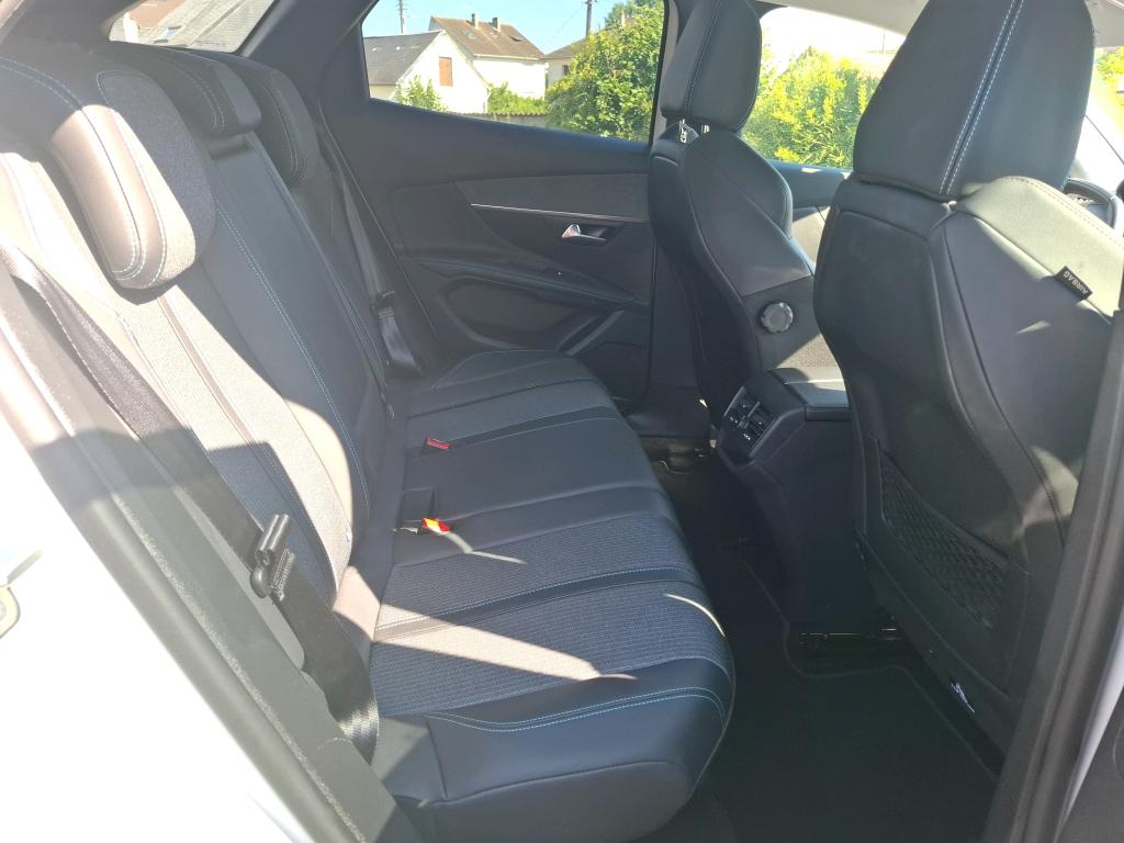 Peugeot 3008 BlueHDi 130ch S&S EAT8 Allure Pack 2022