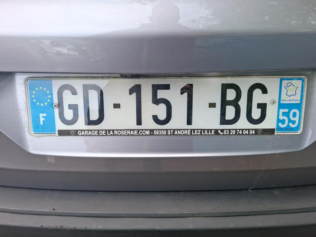 Peugeot 3008 BlueHDi 130ch S&S EAT8 Active Pack 2021