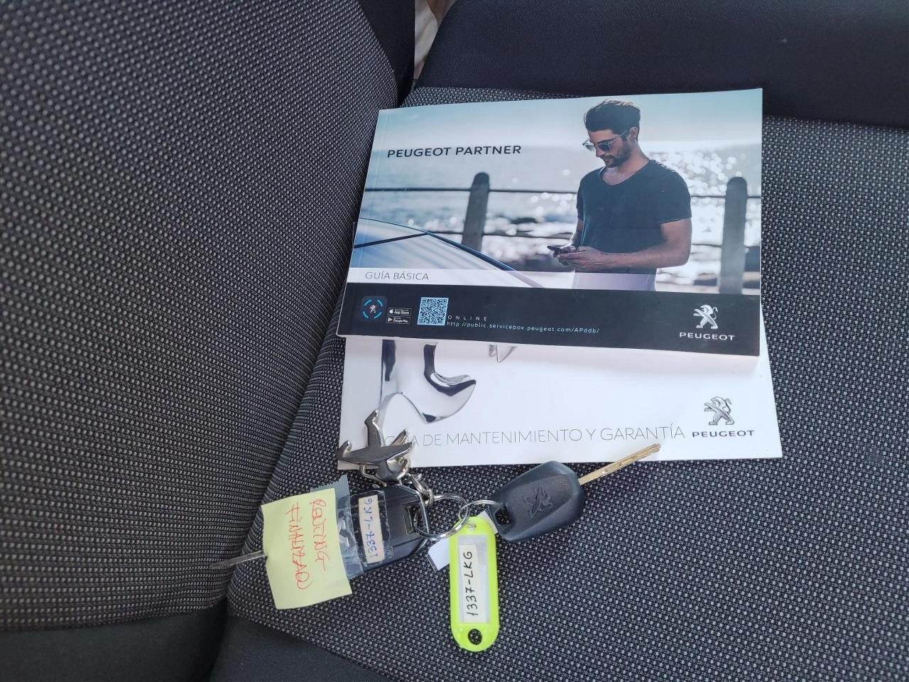 Foto Peugeot Partner 9