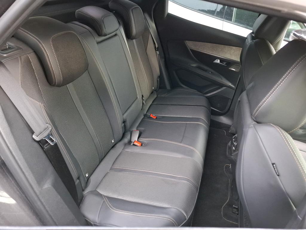 Peugeot 3008 Hybrid4 300 e-EAT8 GT 2022