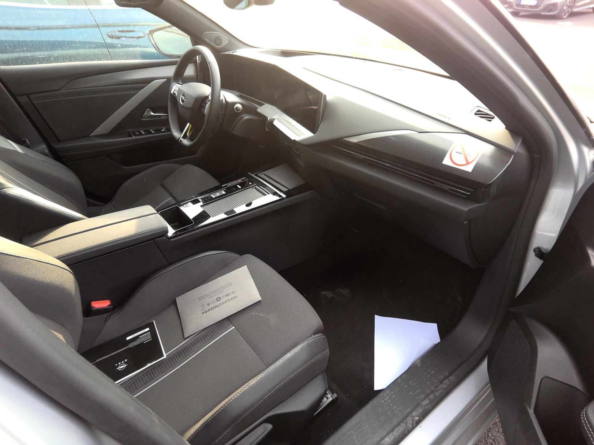 Opel Astra 1.5 Diesel 130 ch BVA8 GS 2024