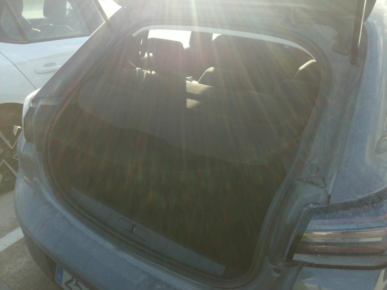 Foto Peugeot 208 15