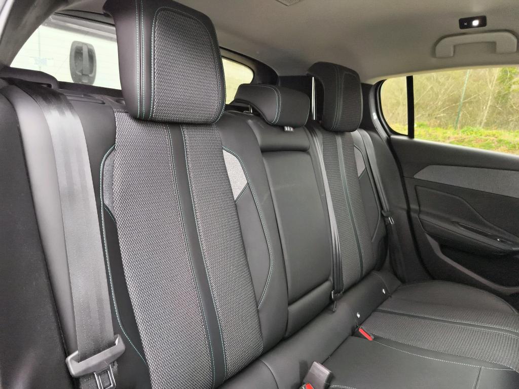 Peugeot 308 PHEV 180 e-EAT8 Allure Pack 2022