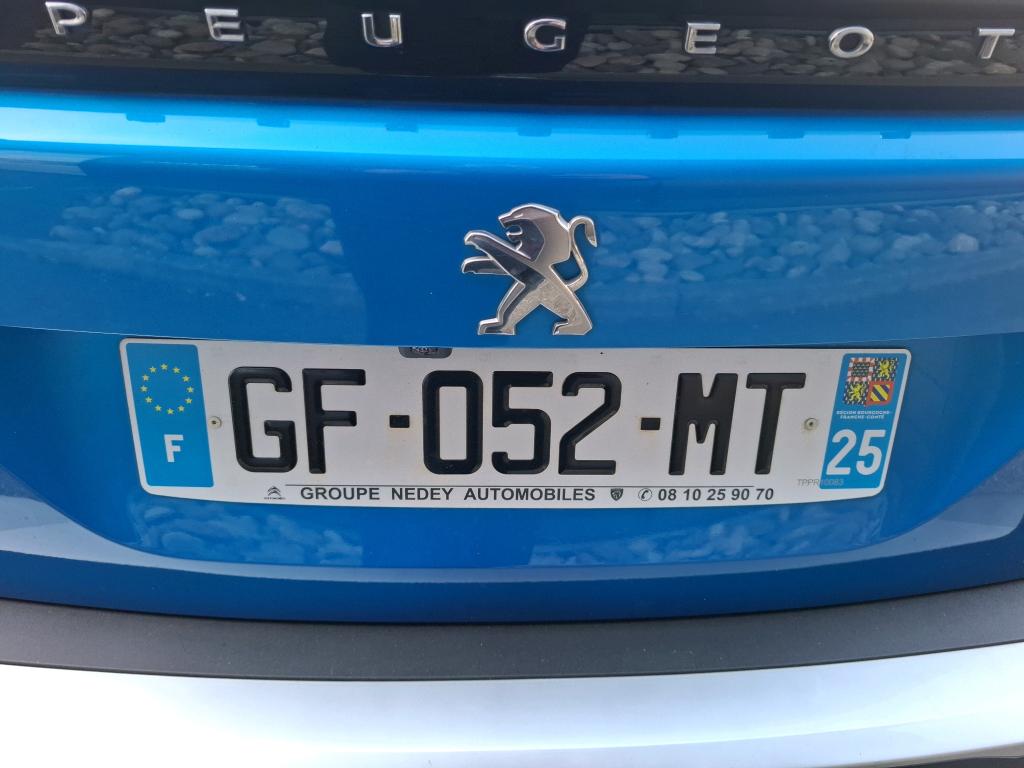 Peugeot 2008 BlueHDi 130 S&S EAT8 GT Pack 2022