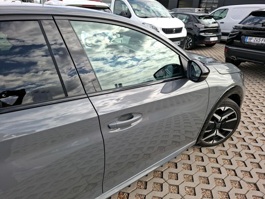 Peugeot 208 Hybrid 145 ch e-DCS6 GT Exclusive 2025