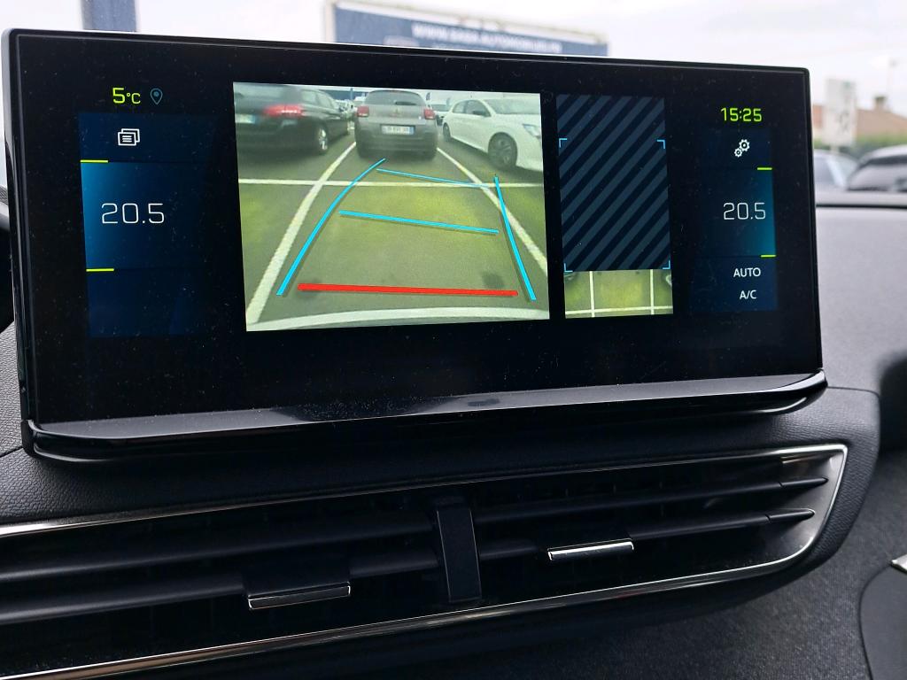 Peugeot 3008 Hybrid 225 e-EAT8 Roadtrip 2022