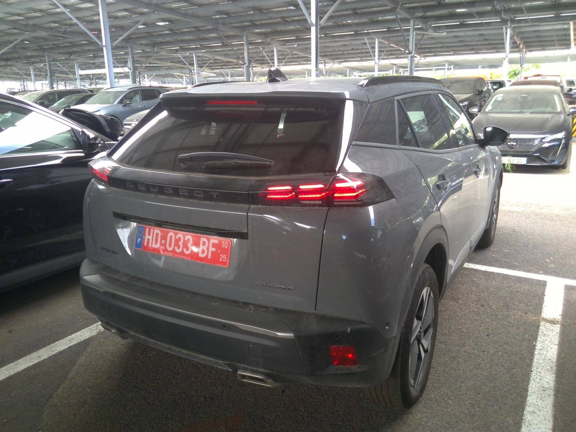 Peugeot 2008 Hybrid 145 e-DCS6 Allure 2025