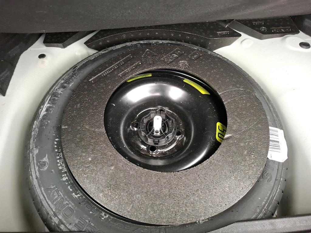 DS DS3 Crossback BlueHDi 130 EAT8 Bastille 2021