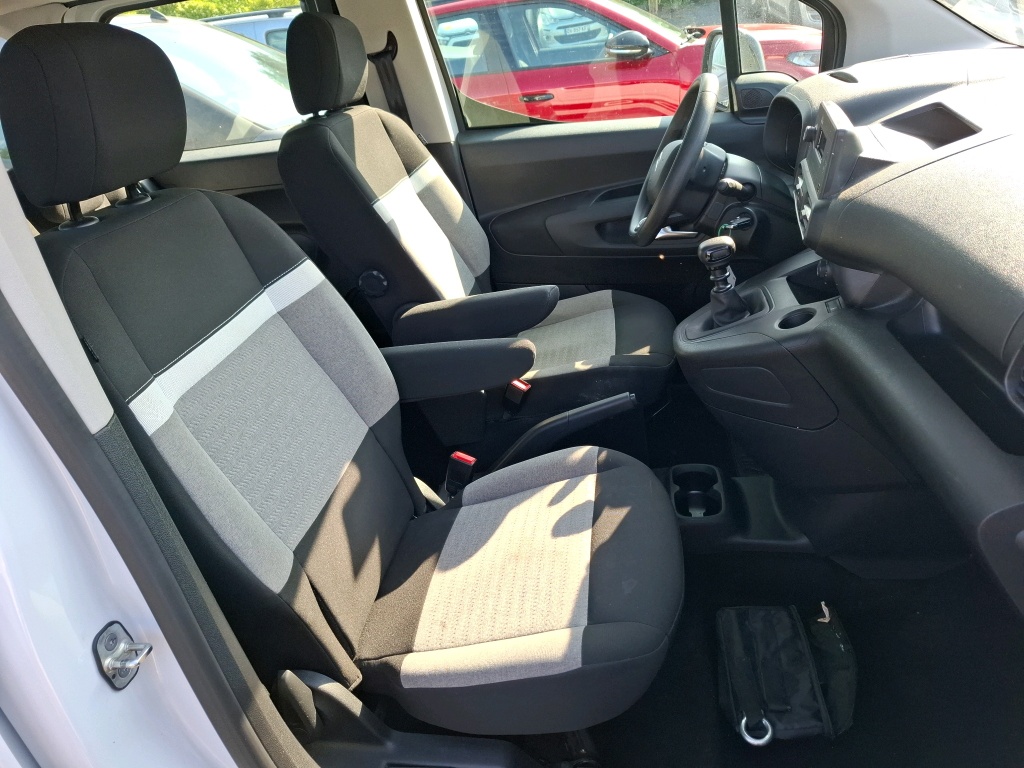 Citroen Berlingo Taille M BlueHDi 100 S&S BVM6 Feel 2022