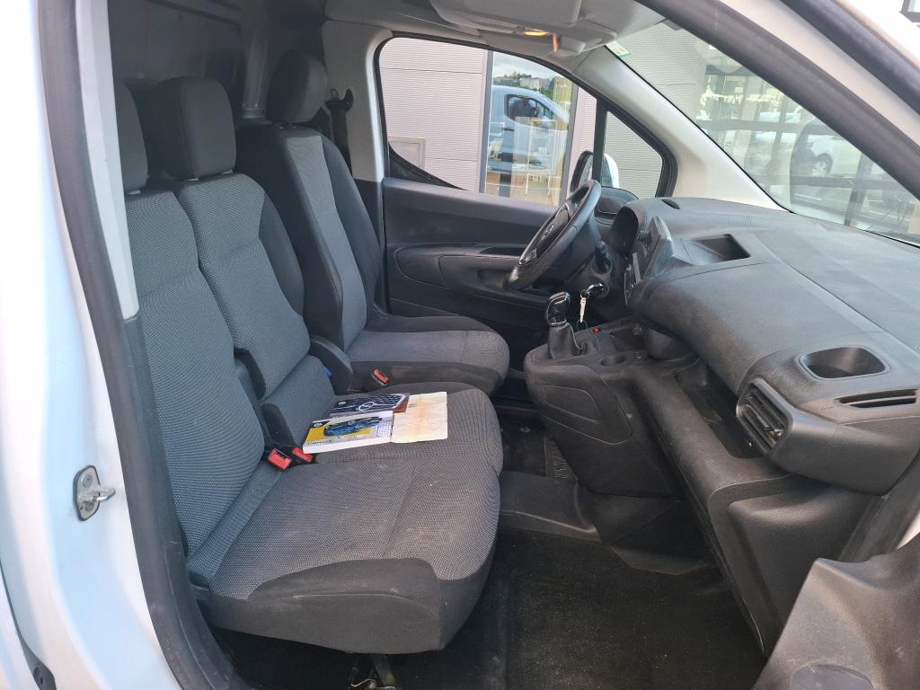 Opel COMBO CARGO 1.5 100 CH S/S L1H1 BVM5 STANDARD PACK CLIM 2020