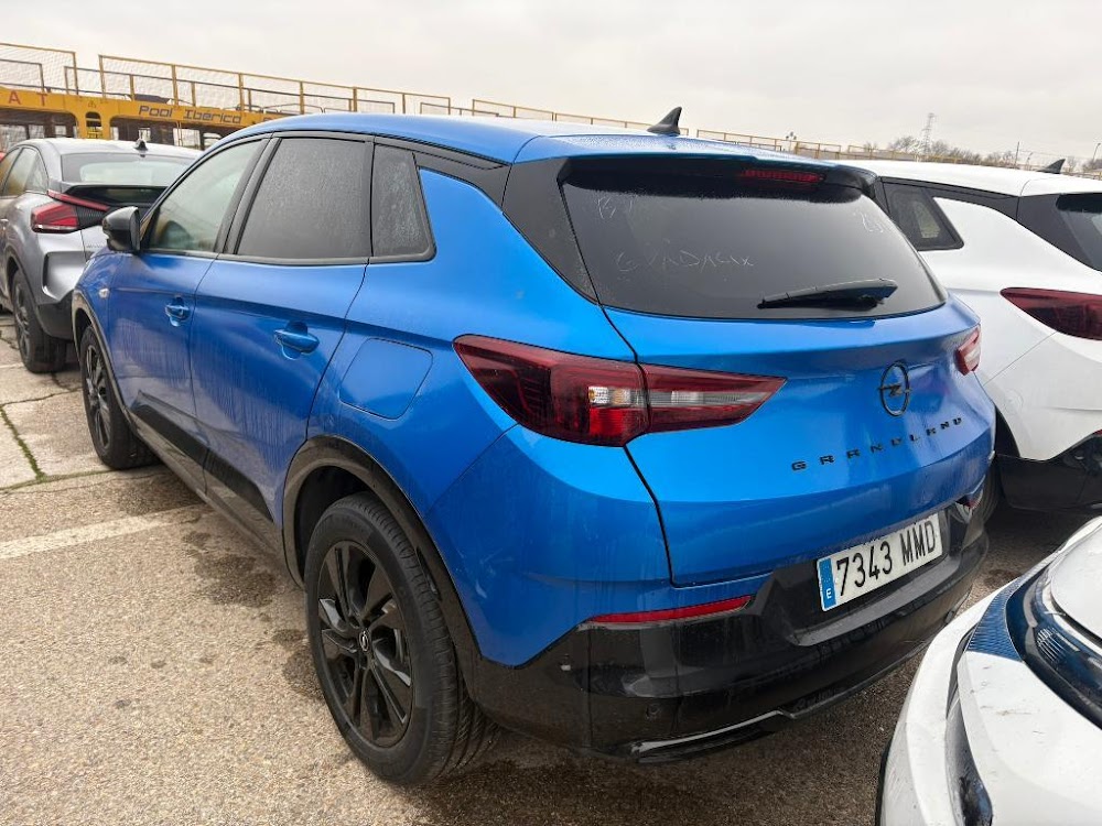 Foto Opel Grandland PHEV 7