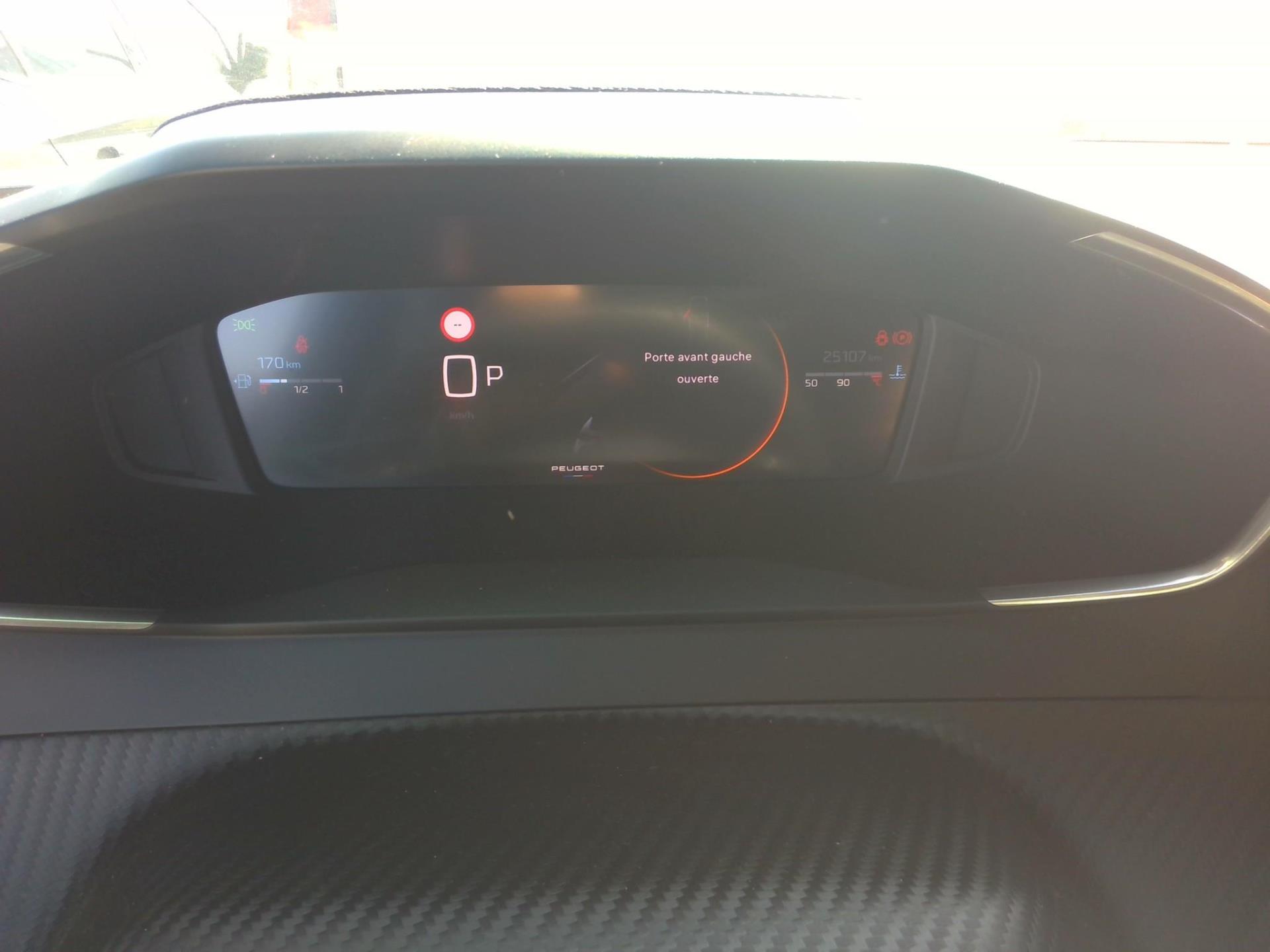 Peugeot 2008 II