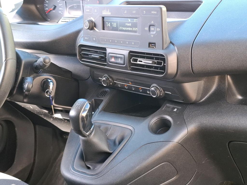 Peugeot PARTNER FOURGON STANDARD 650 KG BLUEHDI 75 BVM5 PREMIUM 2019
