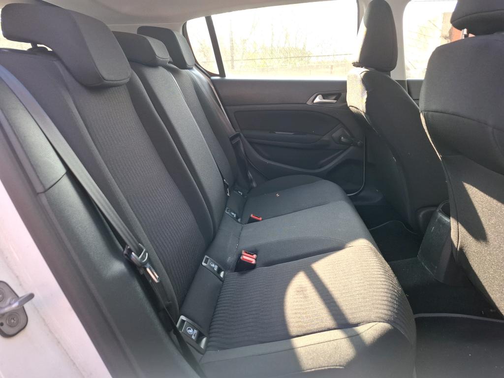 Peugeot 308 1.6 BlueHDi 100ch S&S BVM5 Access 2018