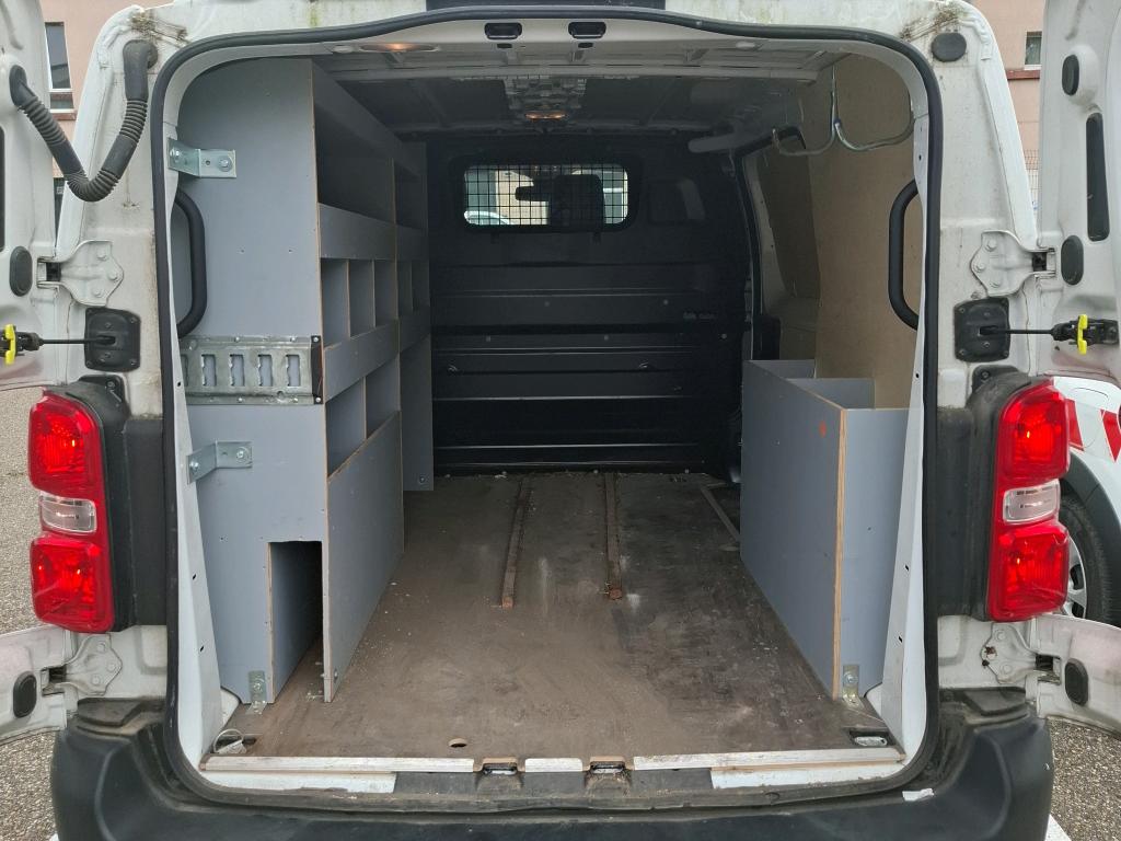 Peugeot EXPERT FGN TOLE STANDARD 2.0  BLUEHDI 120 S&S BVM6 PREMIUM 2019