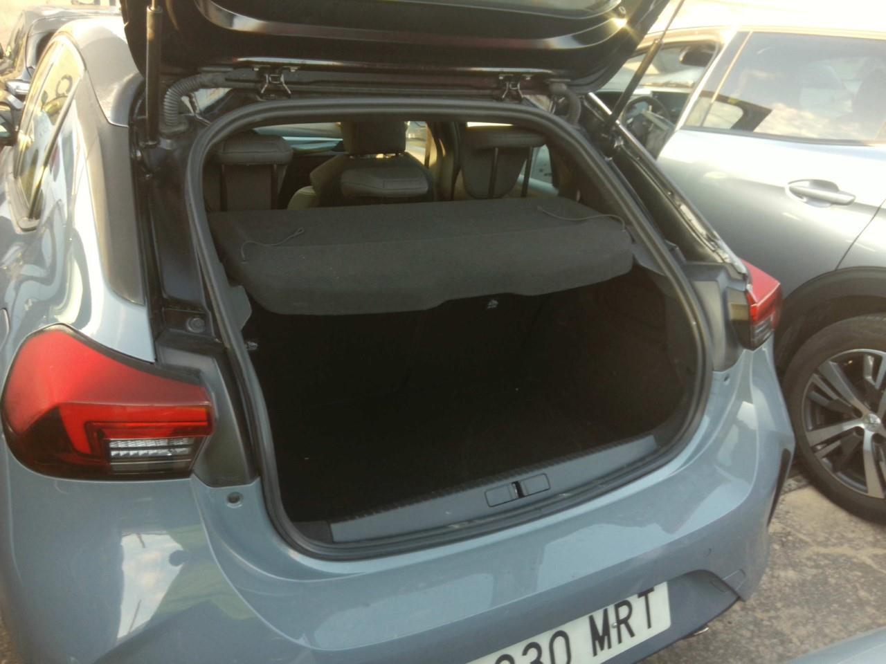 Foto Opel Corsa 16