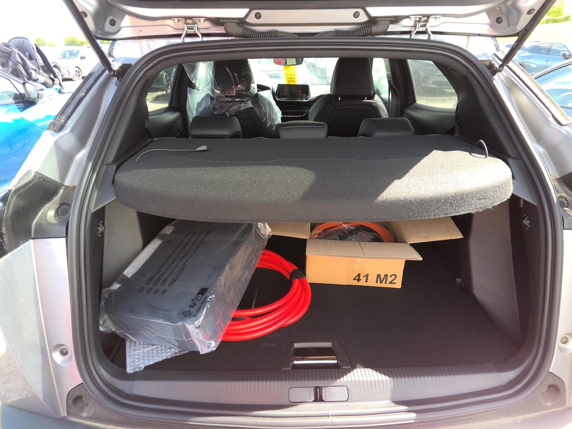 Peugeot 2008 Electrique 136 ch GT 2023