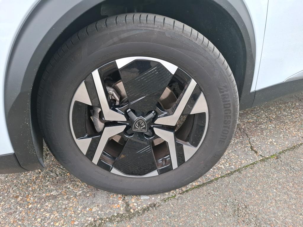 Peugeot 2008 Hybrid 145 ch e-DCS6 GT 2025