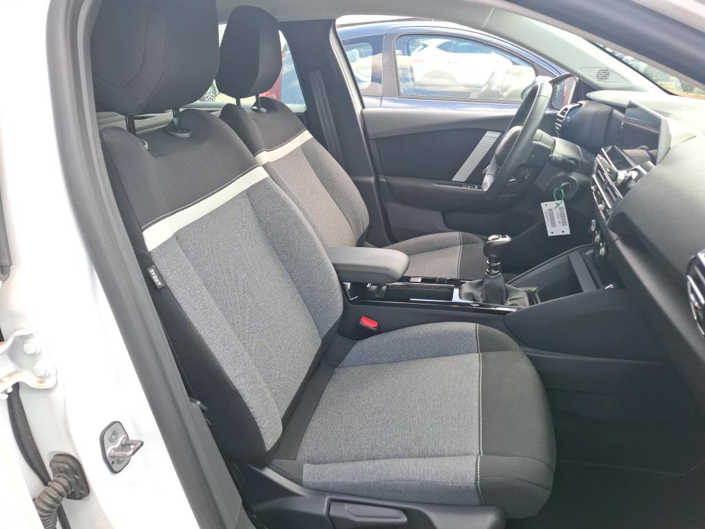 Citroen C4 SOCIETE BLUEHDI 110 S&S BVM6 FEEL NAV BUSINESS R 2021