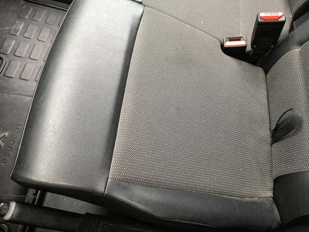 Peugeot EXPERT FGN TOLE STANDARD 2.0 BLUEHDI 120 S&S BVM6 ASPHALT 2021