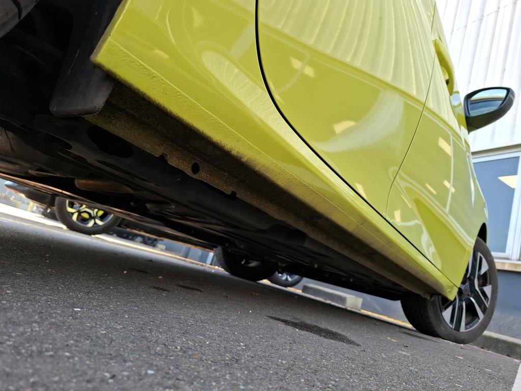 Peugeot 208 Hybrid 100 e-DCS6 Allure 2024