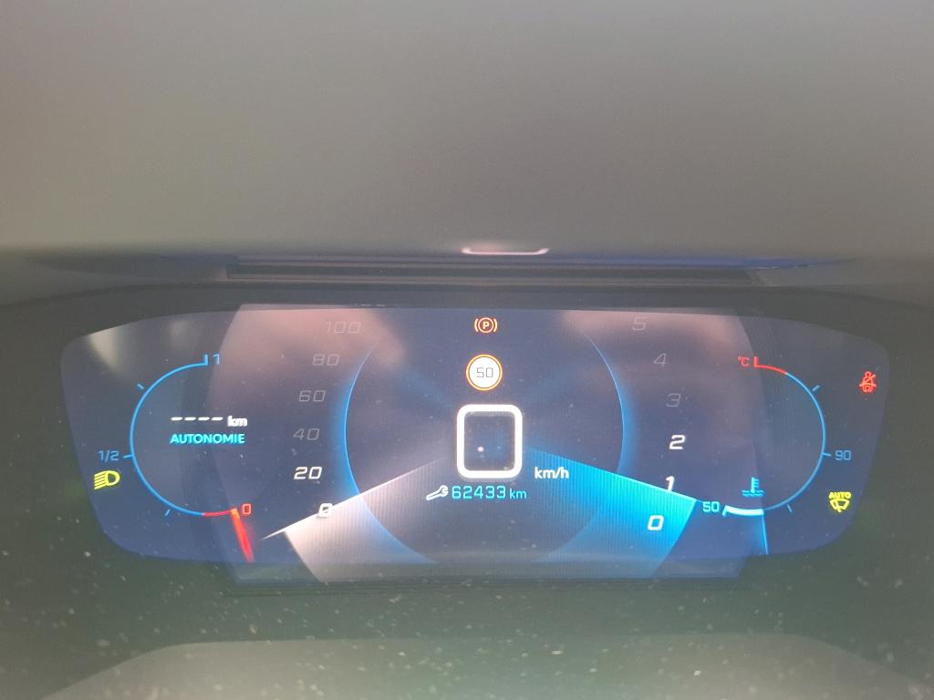 Peugeot 2008 PureTech 130 S&S BVM6 Roadtrip 2022