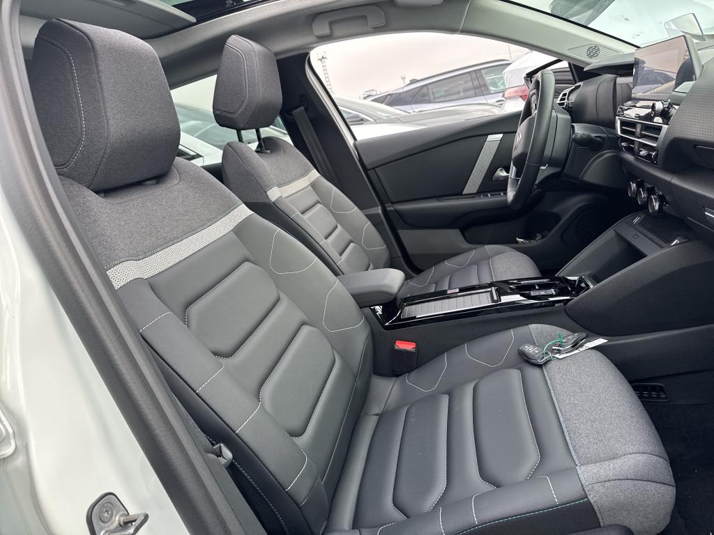 Citroen e-C4 136 ch autonomie standard Automatique Max 2024