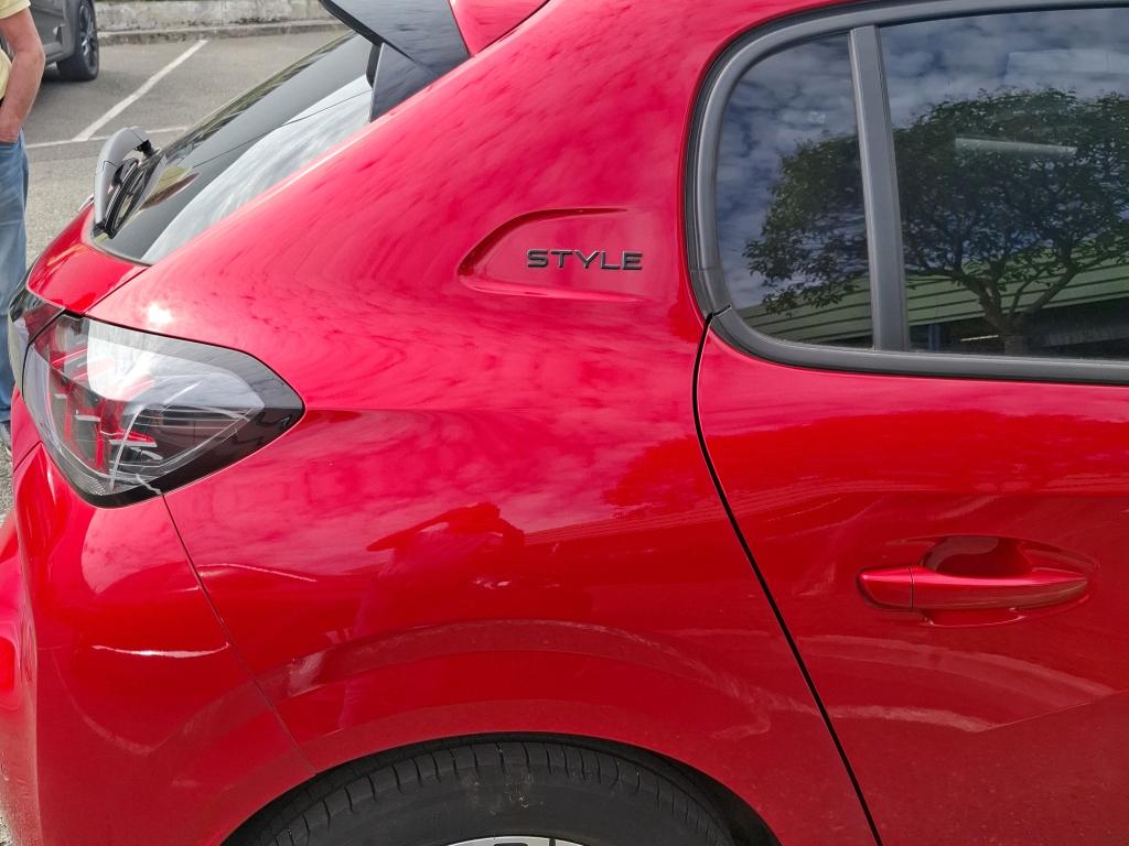 Peugeot 208 PureTech 75 S&S BVM5 Style 2023