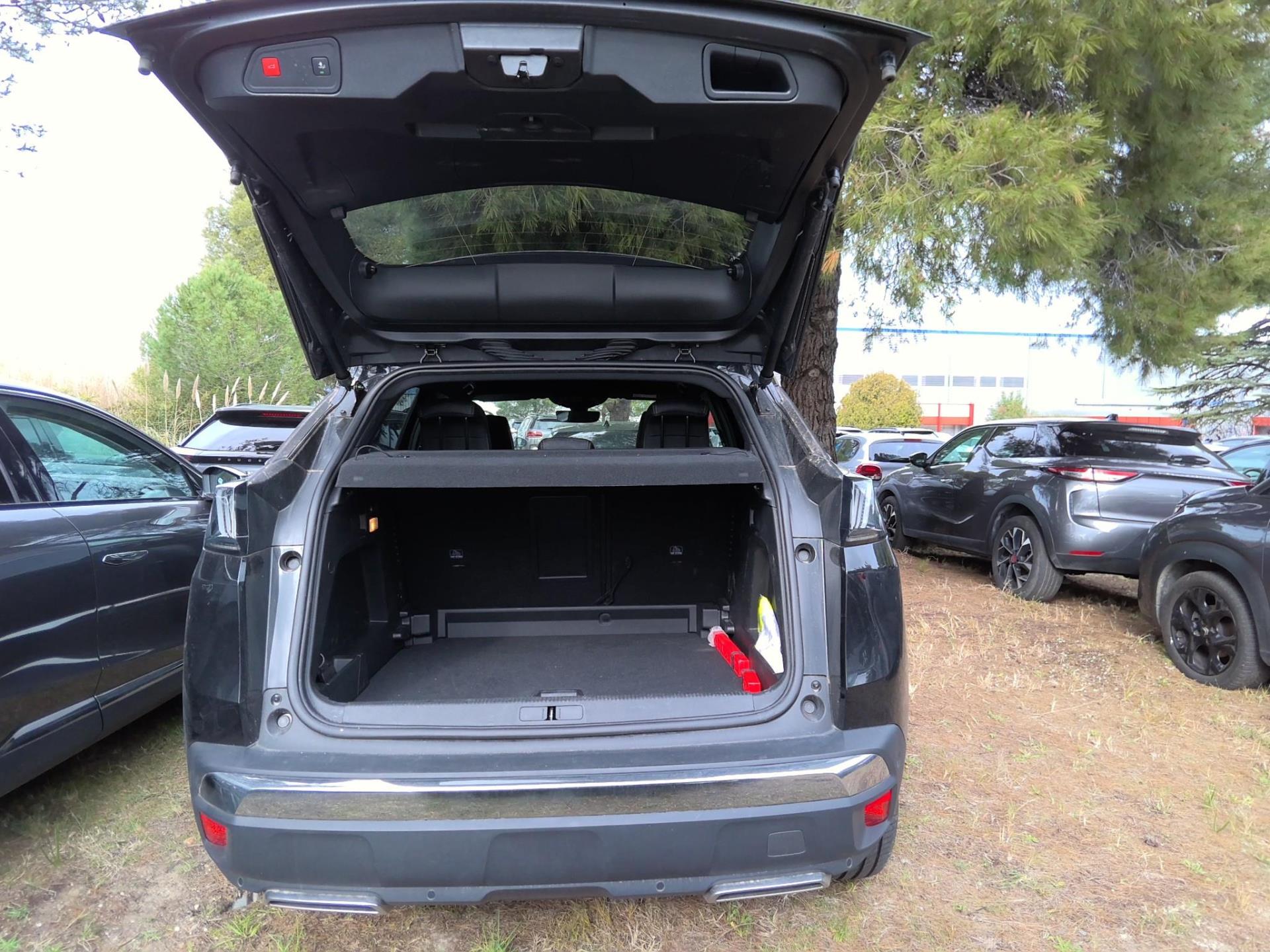 Peugeot 3008 Hybrid 136 e-DCS6 GT 2024