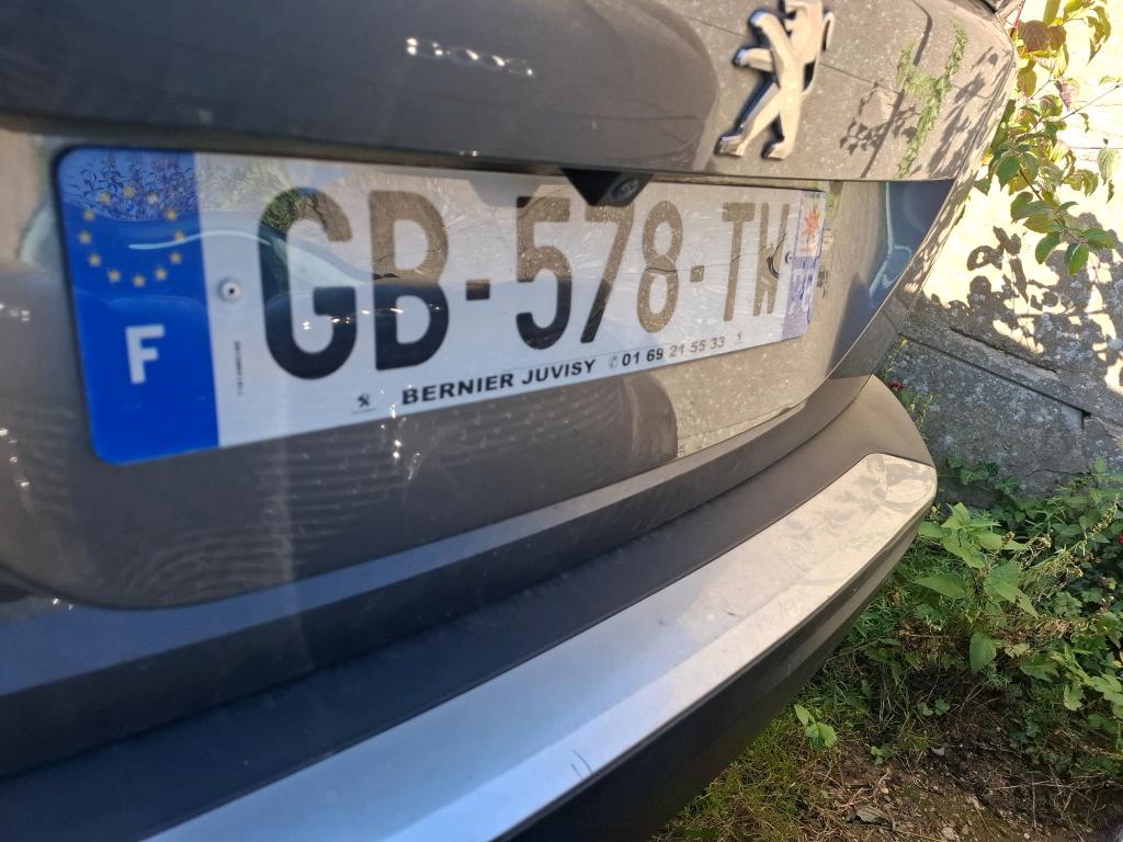 Peugeot 2008 BlueHDi 130 S&S EAT8 Allure 2021