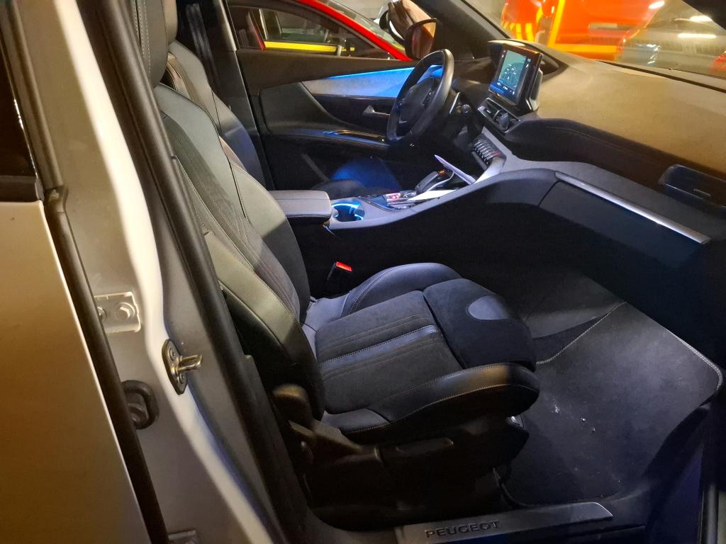 Peugeot 5008 BlueHDi 130ch S&S EAT8 GT Pack 2021