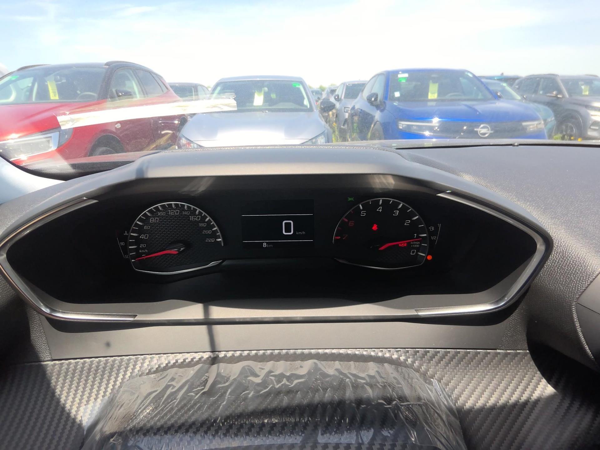 Peugeot 2008 PureTech 130 S&S BVM6 Allure 2022