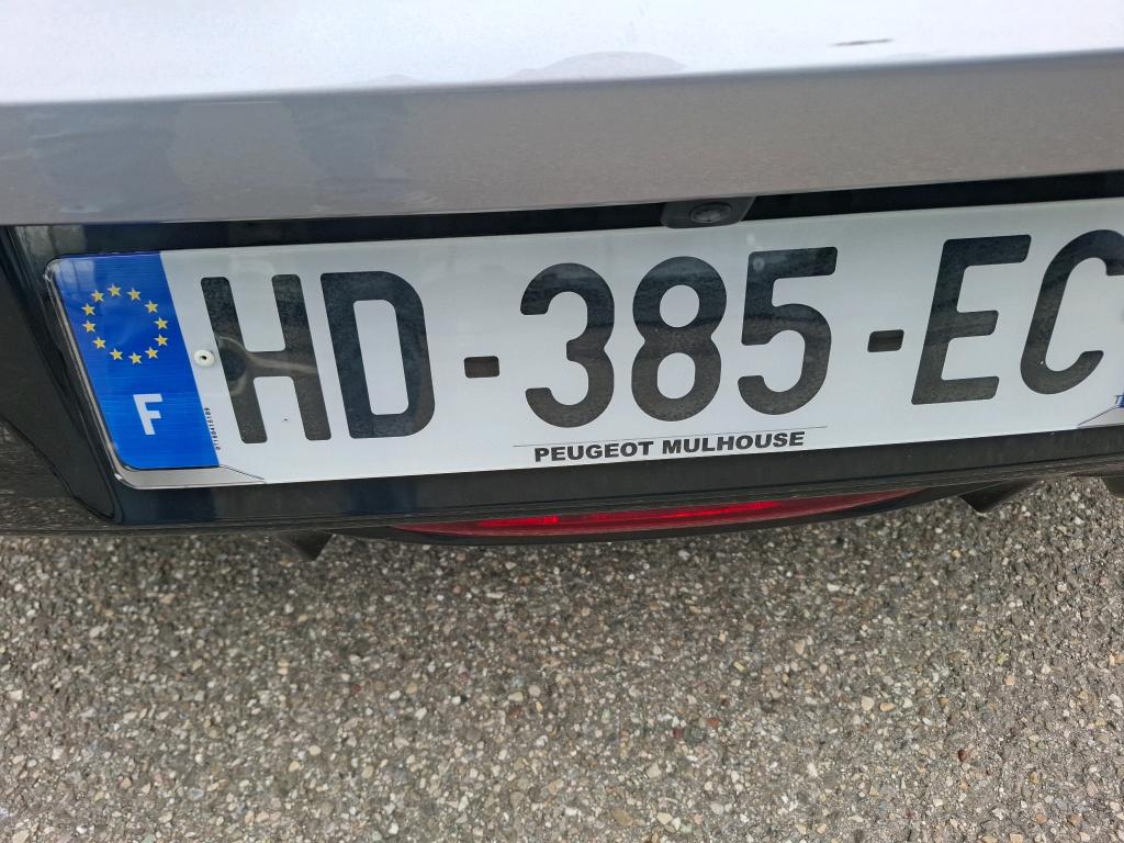 Peugeot 208 Hybrid 145 ch e-DCS6 GT 2025