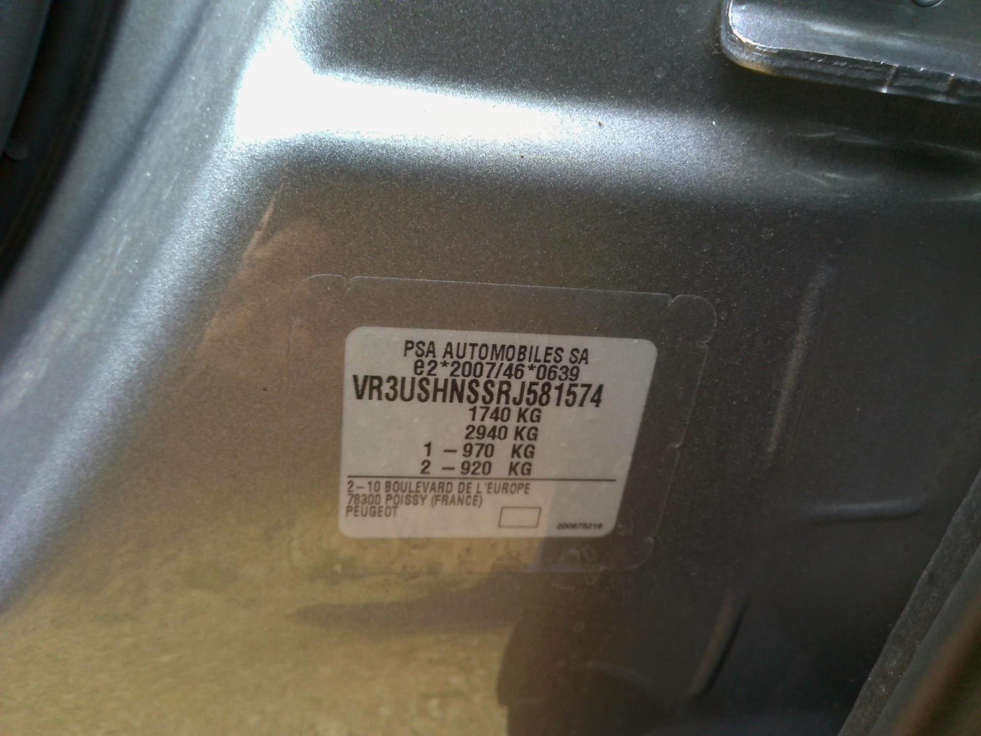 Peugeot 2008 PureTech 130 S&S EAT8 Allure 2024