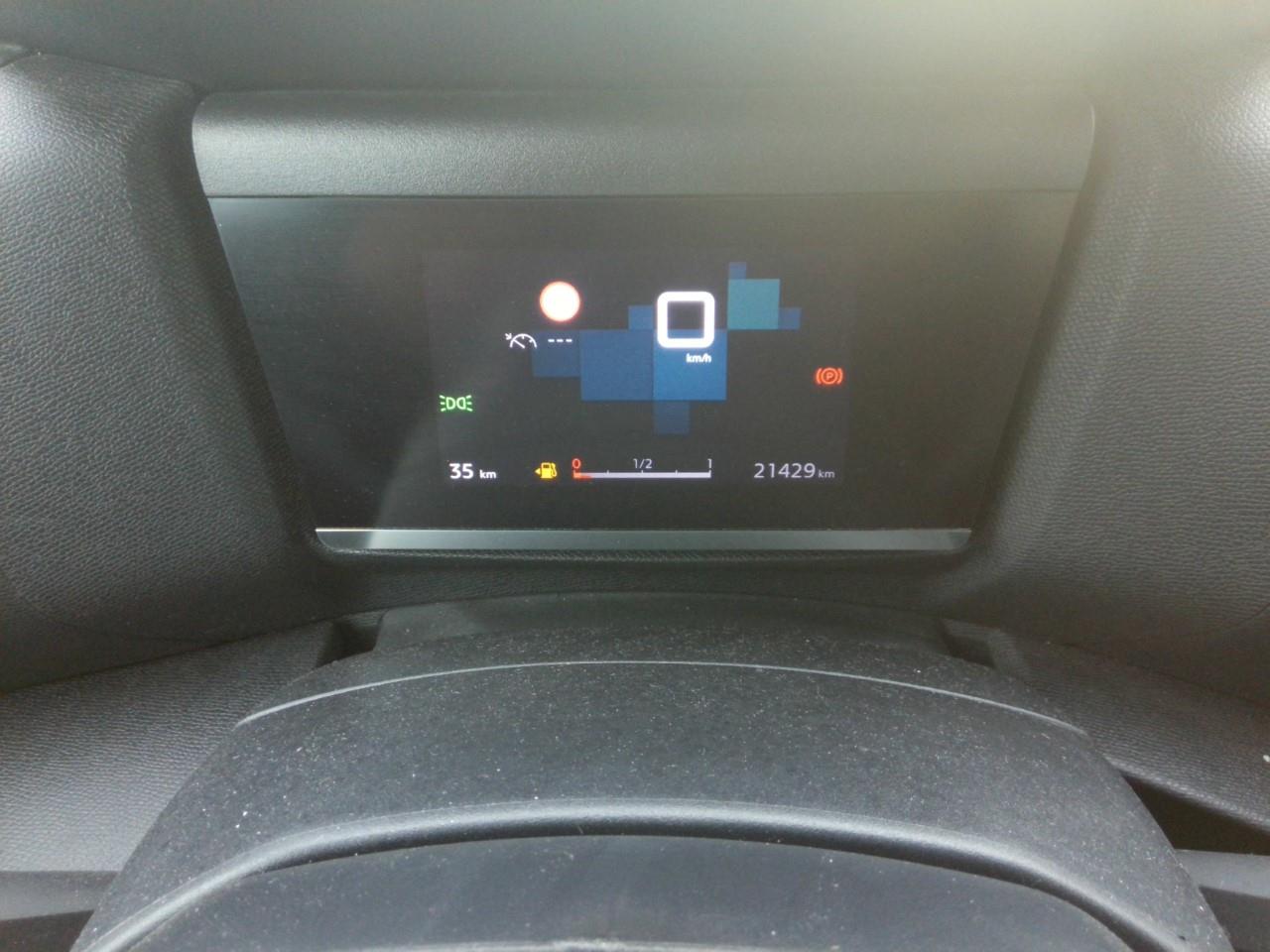 Foto Citroën C4 X 5