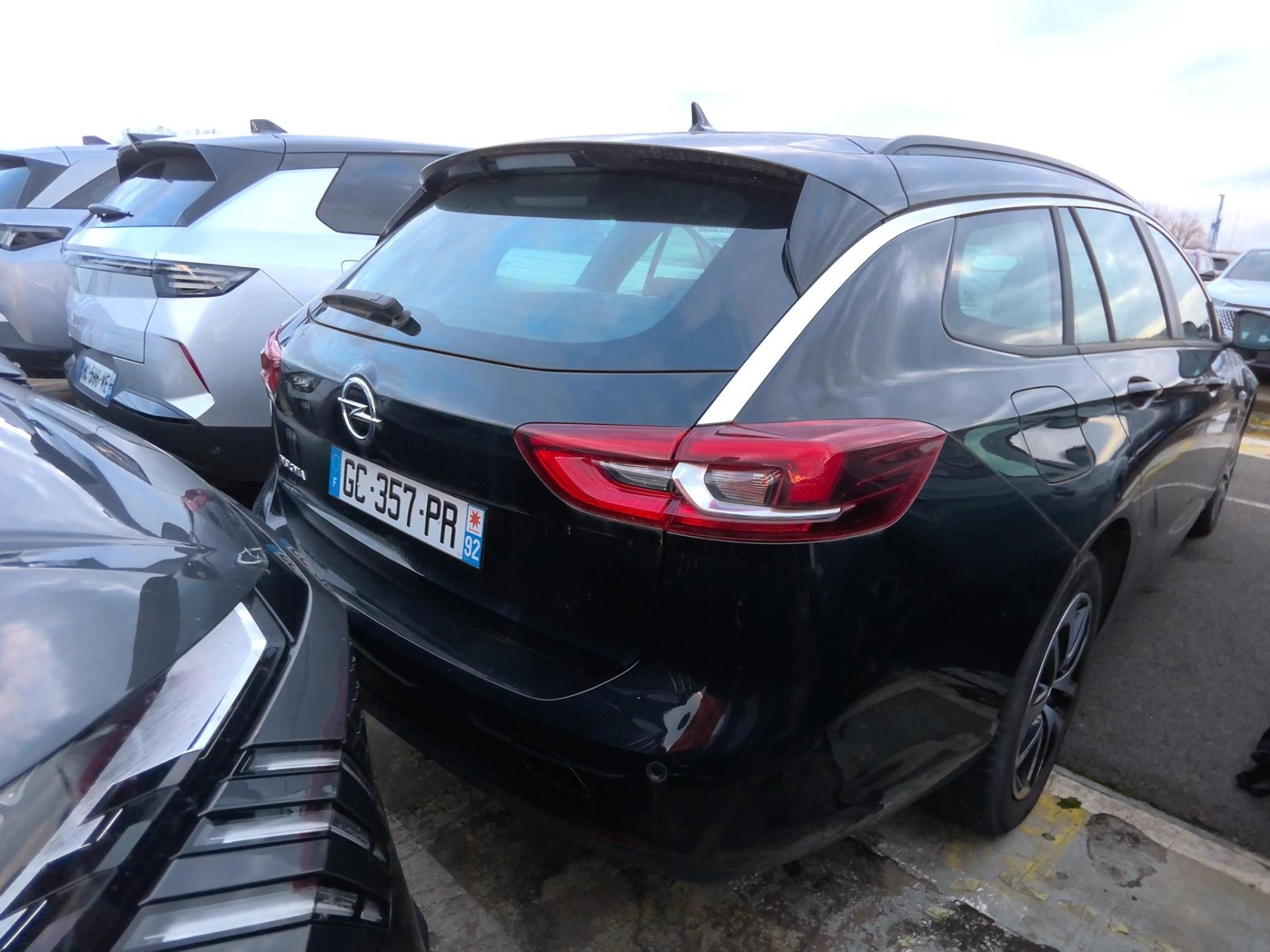 Opel Insignia Sports Tourer 1.5 Diesel 122 ch BVA8 Elegance 2021