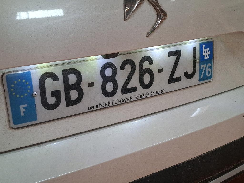 DS DS7 Crossback BlueHDi 130 EAT8 Performance Line 2021